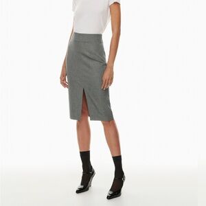 Babaton Aritizia 
Pegu Skirt dark heathered gray